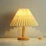 lampe à poser tactile en bois