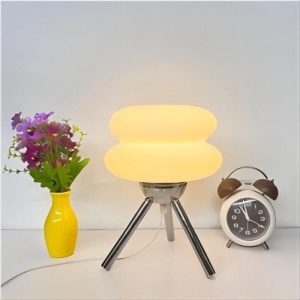 lampe de table contemporaine Aurora