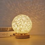 lampe rotin sphère pour chevet