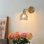 luminaire mural design tulipe en verre