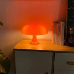 luminaire nordique en forme de champignon