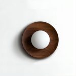 applique murale chic en bois et verre