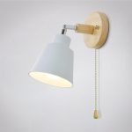 applique murale pivotante avec chaînette design moderne