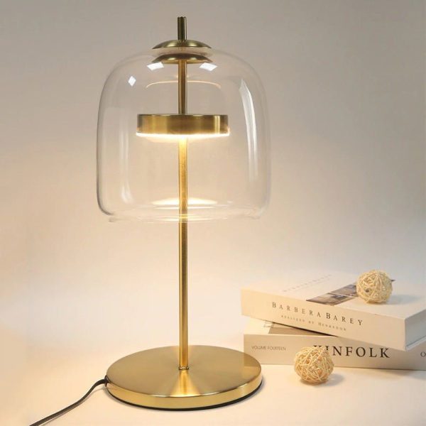 lampe de chevet design avec abat-jour en verre