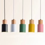 lampe de chevet suspendue en bois