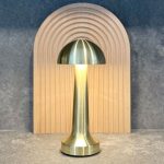 lampe de table design Mantar