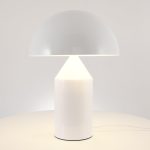 lampe de table esthétique en métal
