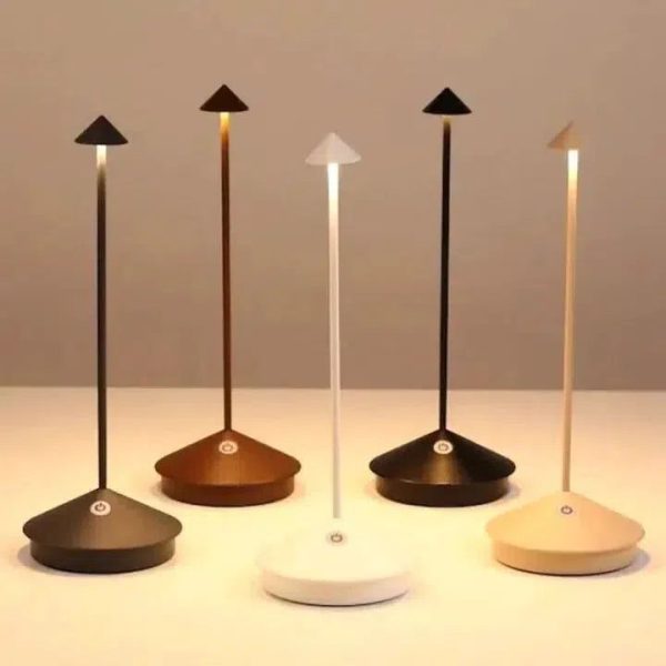 lampe de table LED minimaliste