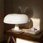 lampe de table originale en forme de champignon