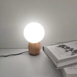 lampe en bois avec éclairage LED