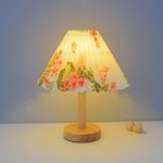 lampe en bois massique avec commande tactile