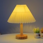 lampe en bois naturel réglable