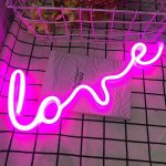 lampe LOVE pour soirée