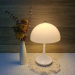 lampe minimaliste pour déco intérieure