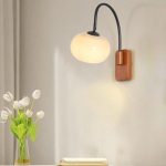 lampe murale design en verre