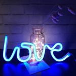 lampe néon LOVE