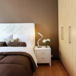 lampe spirale en métal pour chevet